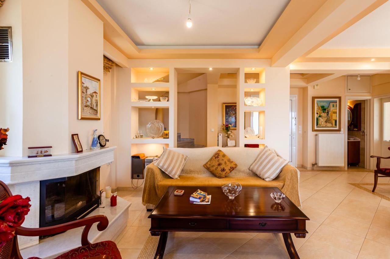 Verga Majestic Sunsets - Elegant & Secluded Retreat Kalamata Luaran gambar